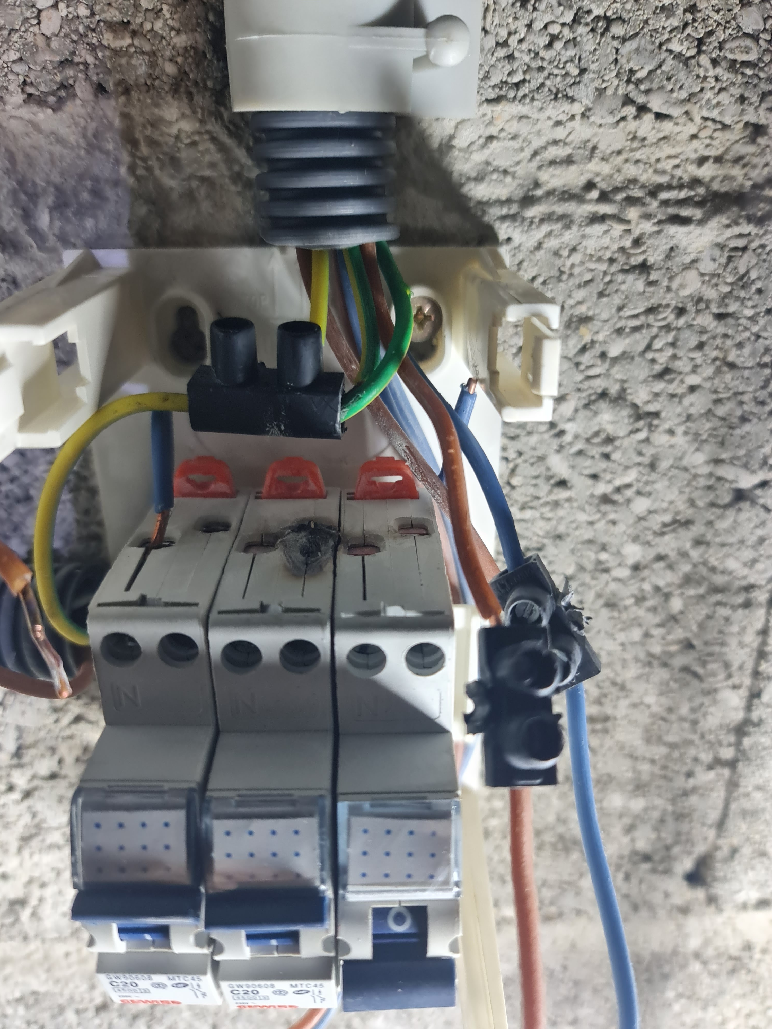 Dépannage serrurerie Paris - Lawan multiservices