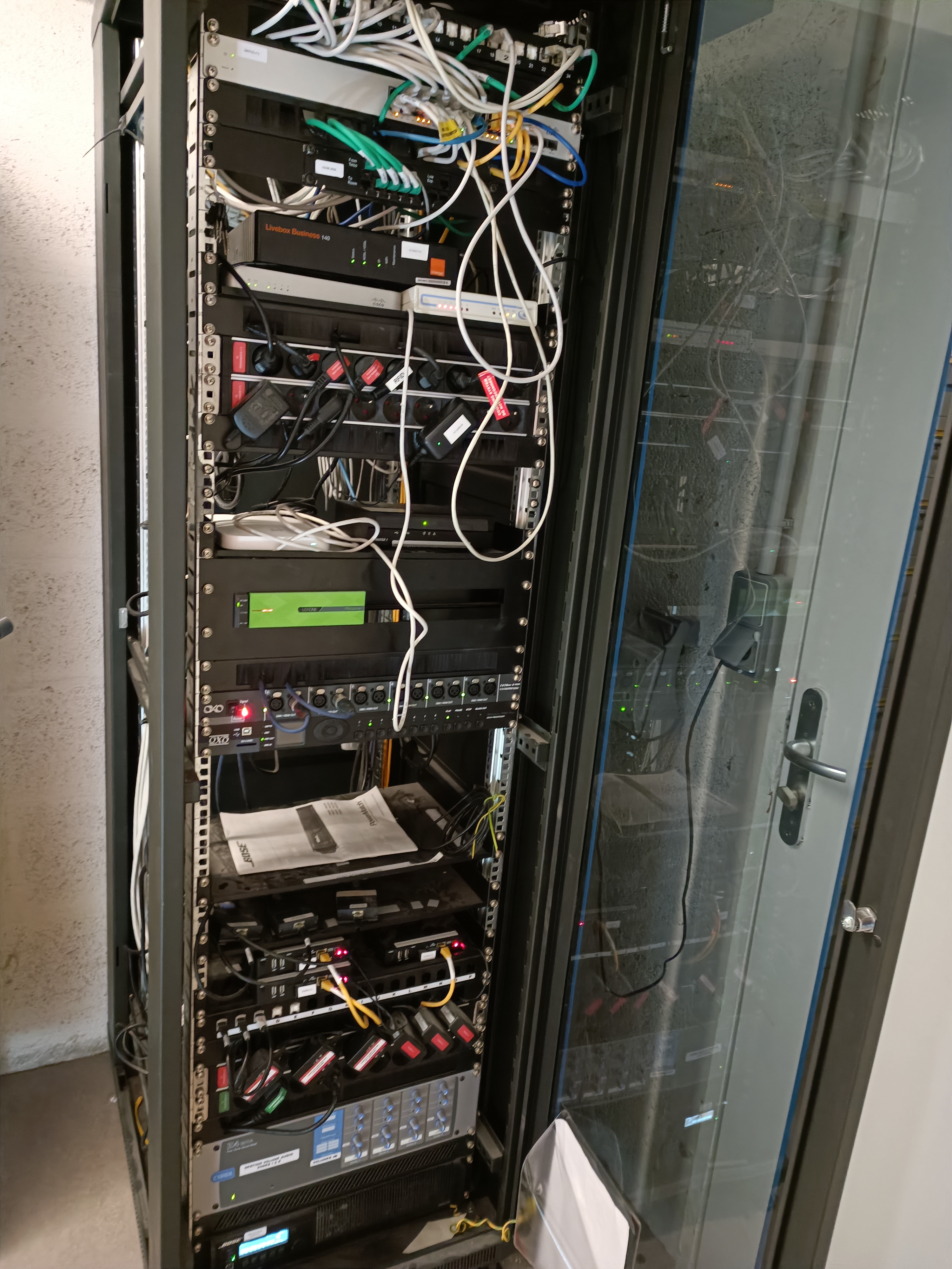 Dépannage disjoncteur - Lawan multiservices Île-de-France