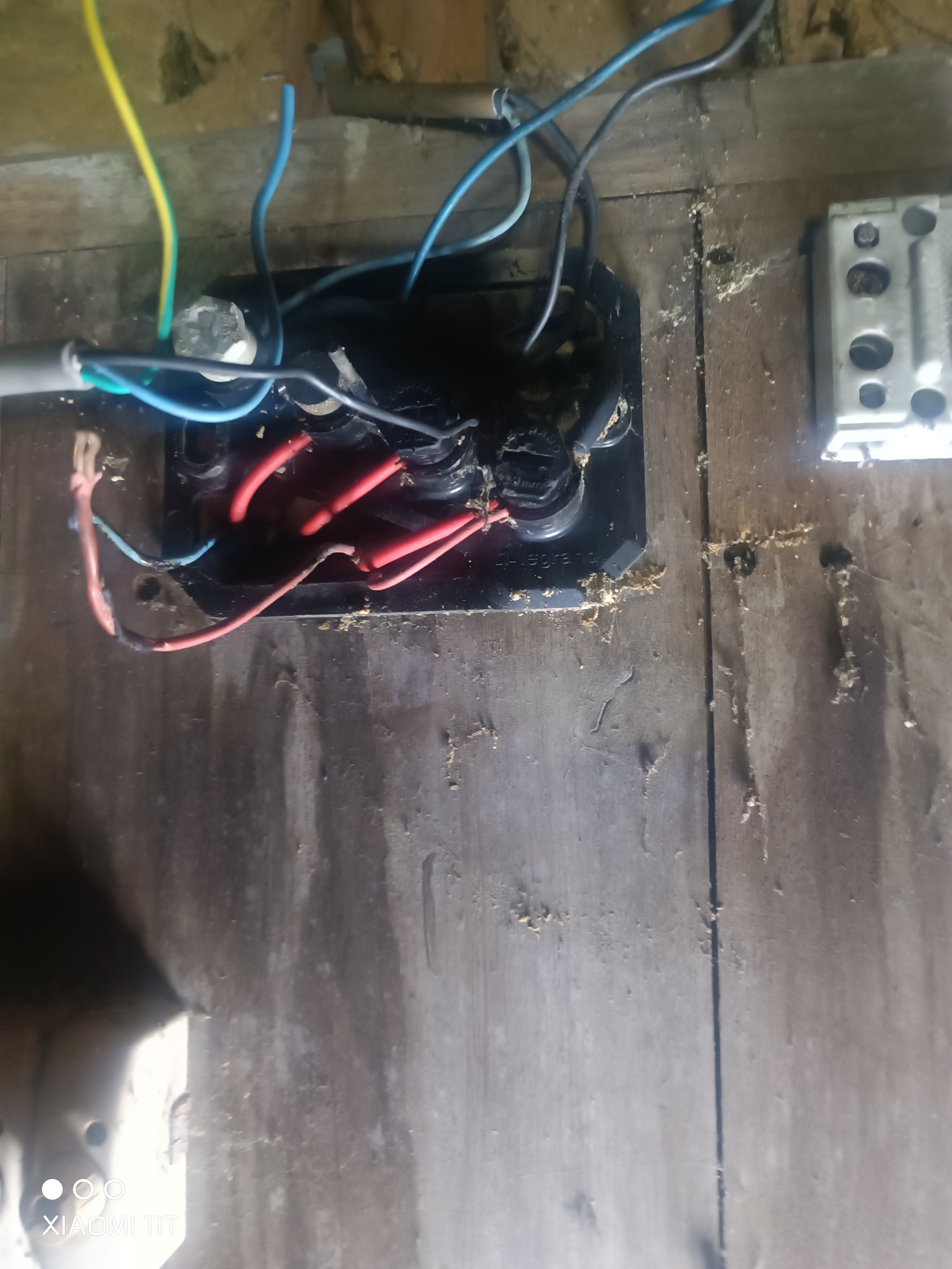 Mise aux normes électriques - Lawan multiservices